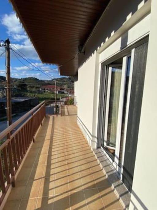 Laki'S House Οροφοδιαμέρισμα Με Σοφίτα Thermo Exteriör bild